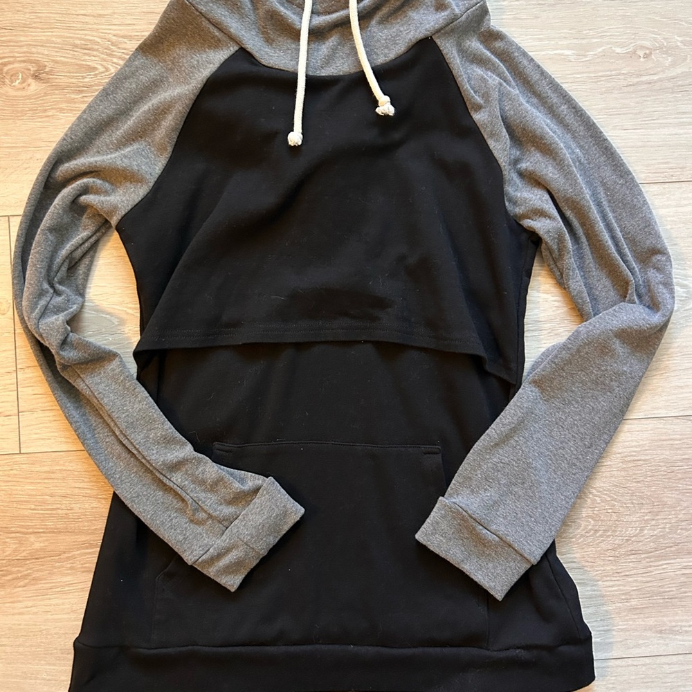 Women's Black & Gray Nursing Raglan Pullover Hoodie